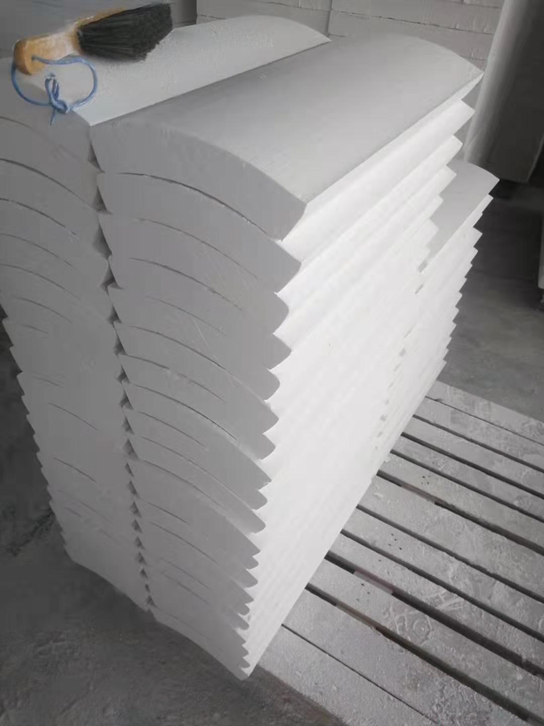 Comparison between 1000 ° C high-temperature calcium silicate board and 650 ° C low-temperature microporous calcium silicate board